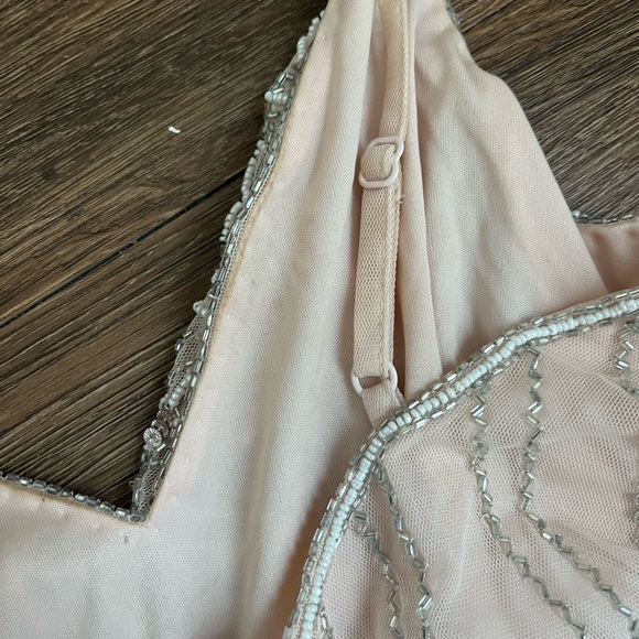 LACE & BEADS KEEVA NUDE BLUSH BRIDESMAID DRESS - Picture 11 of 16